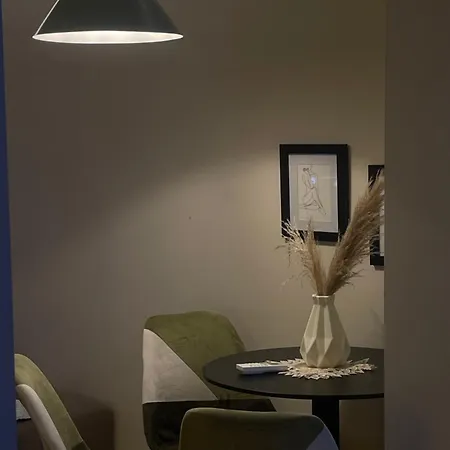 Goldenhour 아파트 *