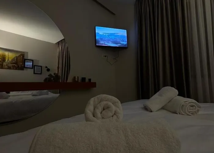 Apartment Goldenhour